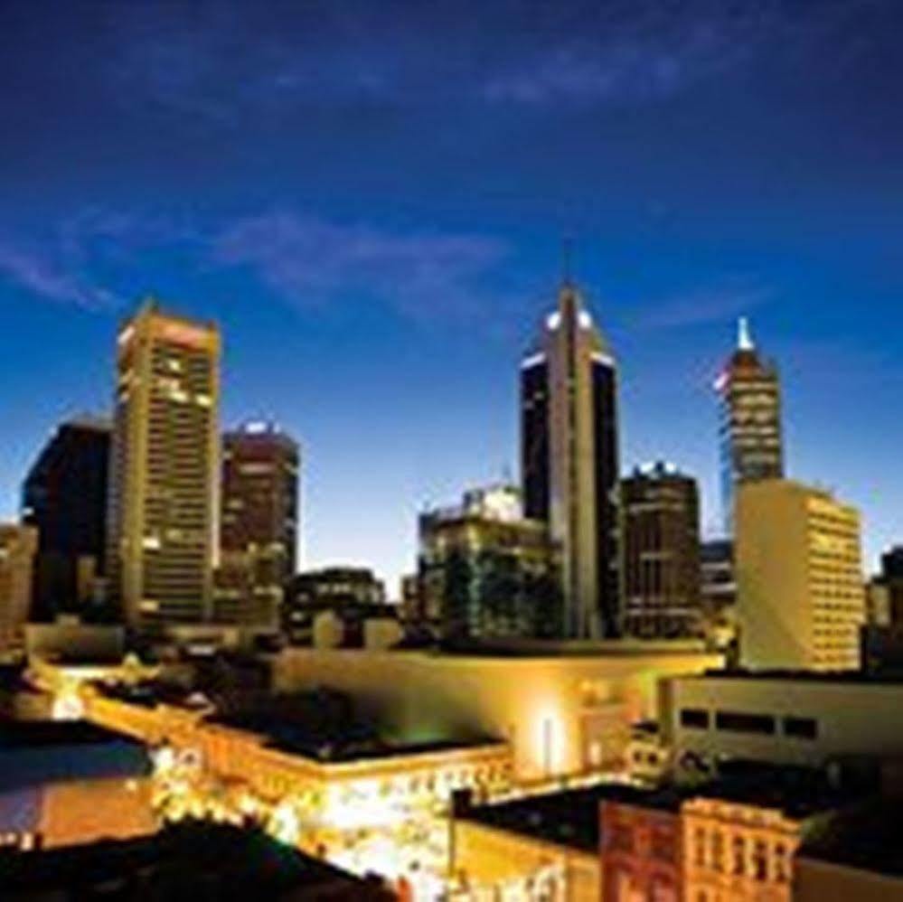 Adina Apartment Hotel Perth Barrack Plaza Exterior foto