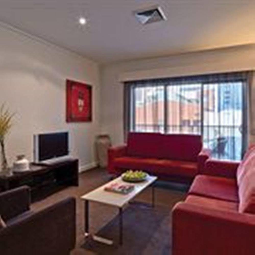 Adina Apartment Hotel Perth Barrack Plaza Exterior foto