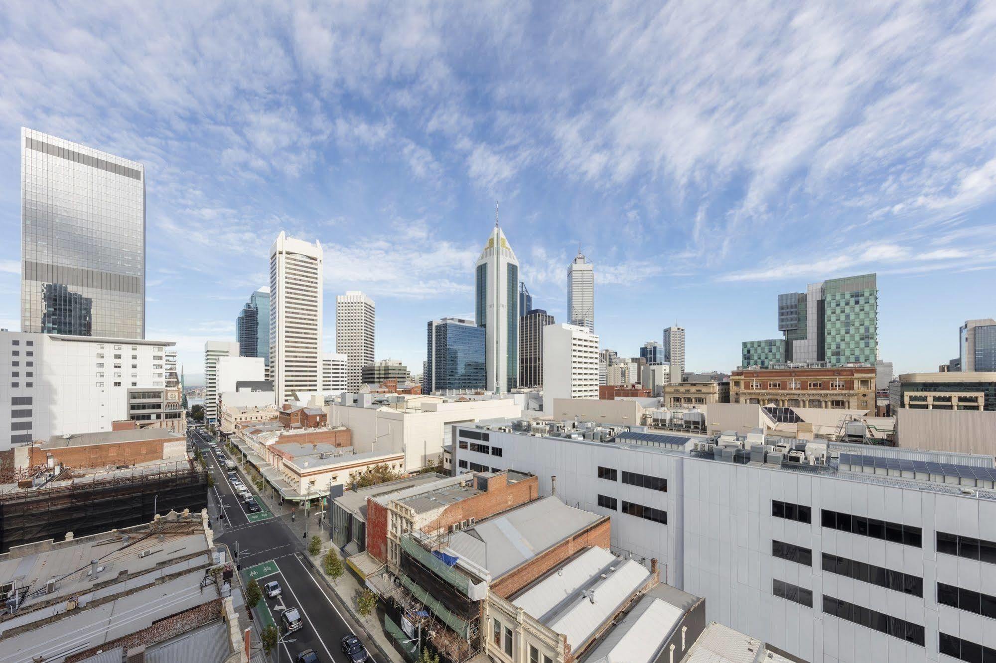 Adina Apartment Hotel Perth Barrack Plaza Exterior foto
